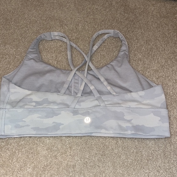 Lululemon bra 🍋 - Picture 2 of 6